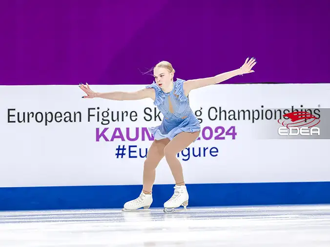 Ice Gallery Skates U.S.